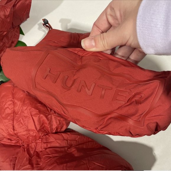 NIB‎ $55 Hunter [ Medium 5-7 US ] Chelsea Down Insulated Boot Socks Military Red - Picture 9 of 13